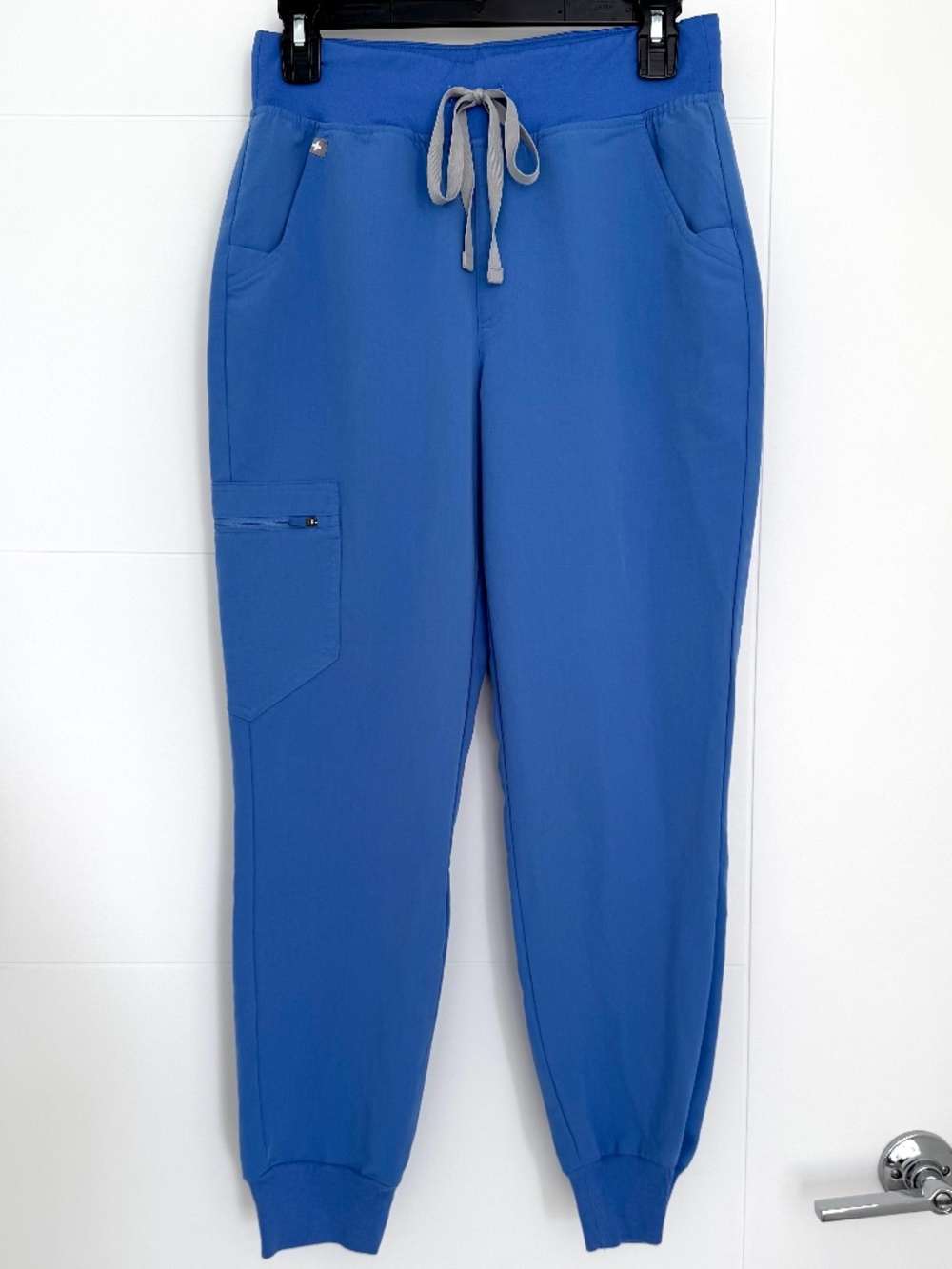 FIGS Zamora High-Rise Jogger Scrub Pant – S Petite, Ceil Blue